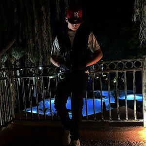 Meet your Posher, Christian